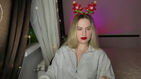 Rosali online show from 11/18/25, 06:45