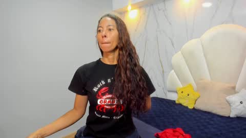 Rosalinda online show from 01/27/25, 04:01