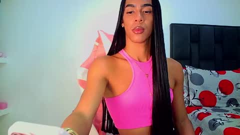 Rosalinda online show from 06/10/26, 02:23