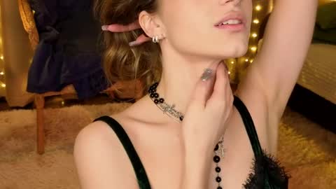 Kylie online show from 04/07/26, 06:08