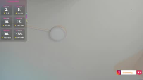 Aleja online show from 10/31/25, 08:21