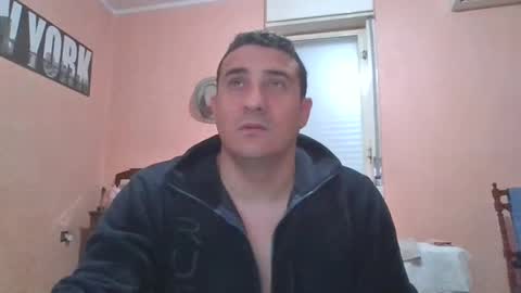 Snapshot of rosario1212 chatting on 03/06/25, 04:52 Rosario online show from 03/06/25, 04:52