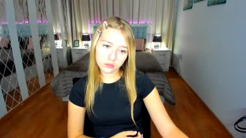 RosaRising online show from 06/28/26, 06:41