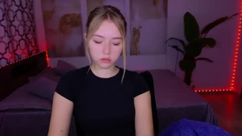 RosaRising online show from 07/19/26, 04:38