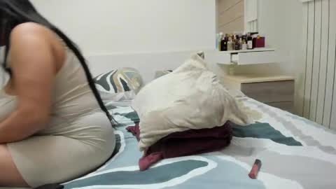 Rosa online show from 04/16/26, 09:39