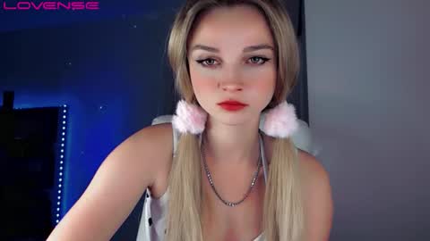 rose__luck online show from 09/30/25, 05:07
