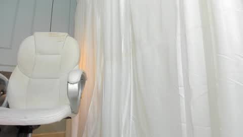 Snapshot of rose__monroe chatting on 01/12/26, 07:41 rose__monroe online show from 01/12/26, 07:41