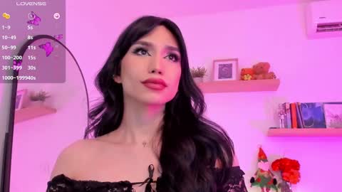 Rose Saenz online show from 12/22/24, 05:23