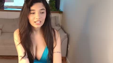 Snapshot of rose_desiree chatting on 06/12/26, 11:09 Rose online show from 06/12/26, 11:09