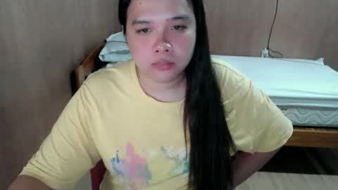 Danielle online show from 04/15/26, 05:47