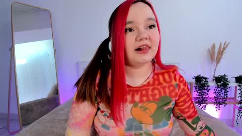 Snapshot of rose_luvv chatting on 05/10/26, 06:40 Rose LuvV follow me baby online show from 05/10/26, 06:40