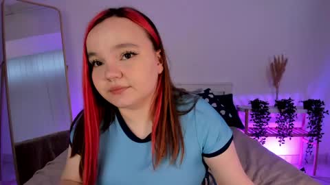 Snapshot of rose_luvv chatting on 05/16/26, 06:43 Rose LuvV follow me baby online show from 05/16/26, 06:43