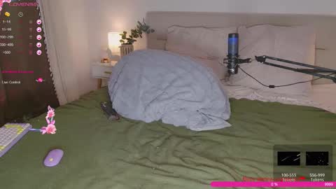 Rose    online show from 11/16/25, 03:50