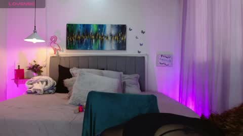 Rose  online show from 04/20/26, 01:25