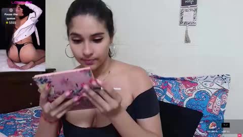 Snapshot of rose_towers4 chatting on 10/12/25, 11:59 rose_towers4 online show from 10/12/25, 11:59