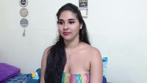 Snapshot of rose_towers4 chatting on 01/12/26, 06:07 rose_towers4 online show from 01/12/26, 06:07