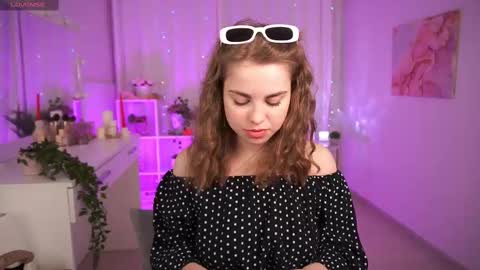 Rose online show from 02/22/25, 06:06