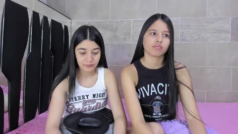 Rose y Miah online show from 03/08/25, 07:27