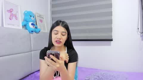 Rose y Miah online show from 11/24/25, 03:17