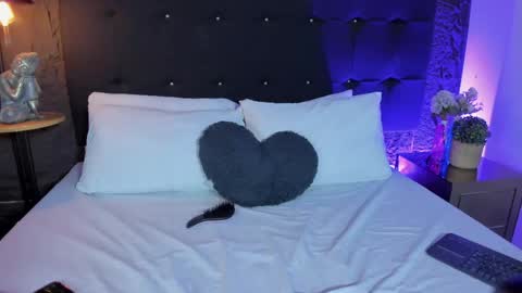 Rose  online show from 04/24/26, 04:59