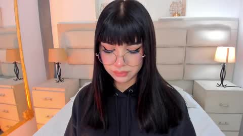 Rose online show from 03/06/25, 12:52