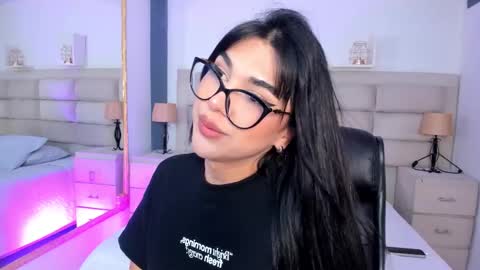 Rose online show from 10/24/25, 01:29