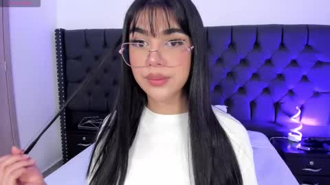 Rose online show from 11/08/25, 02:17