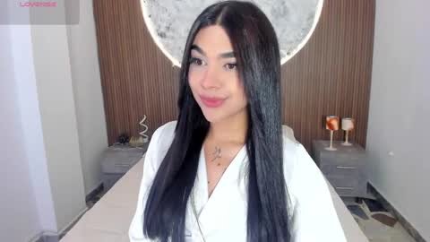 Rose online show from 04/18/26, 02:10