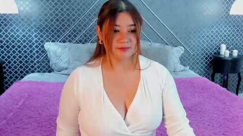 Rosee online show from 12/14/25, 11:48