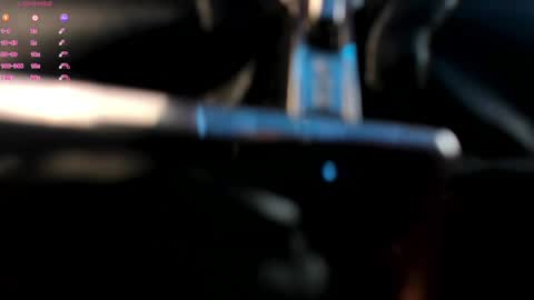 Snapshot of roseferrera chatting on 02/05/25, 11:17 Rose online show from 02/05/25, 11:17