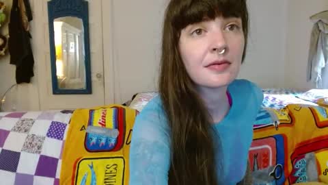 Rose Frostpond online show from 05/26/26, 04:36