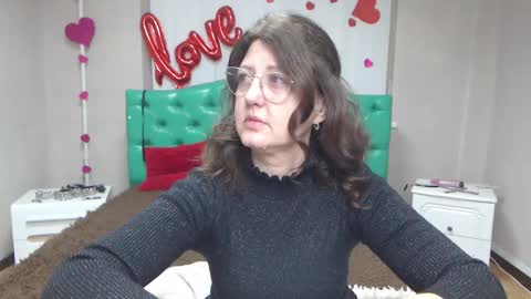 Snapshot of rosehille chatting on 02/15/26, 06:10 RoseHille online show from 02/15/26, 06:10