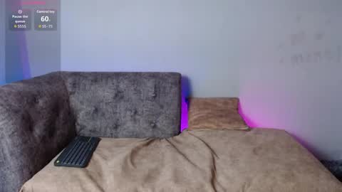 Rose honeil    online show from 04/06/26, 07:59