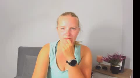 Rose online show from 07/24/26, 05:44