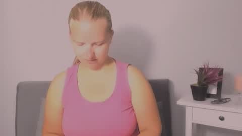 Rose online show from 07/27/26, 06:42