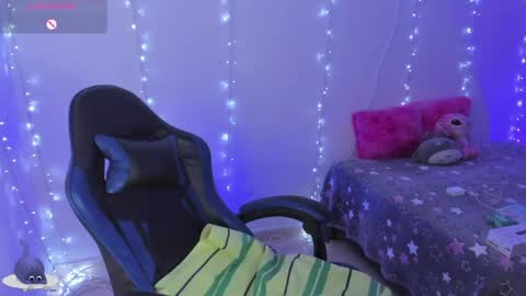 Rose online show from 04/15/26, 07:58