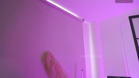 Lyla OF roselinedior online show from 02/19/26, 08:49