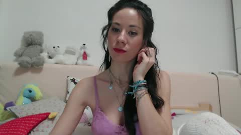 Rose online show from 02/07/25, 04:46