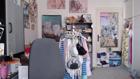 Rose online show from 03/25/26, 01:39