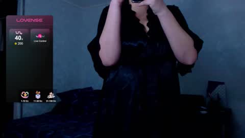 Snapshot of rosenayl chatting on 02/03/26, 02:33 Rina online show from 02/03/26, 02:33