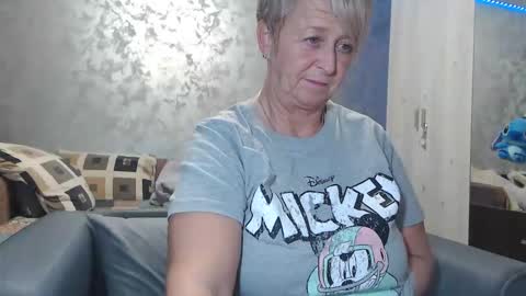 Lovepinklilly online show from 02/18/26, 06:15