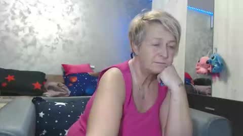 Lovepinklilly online show from 03/23/26, 06:34