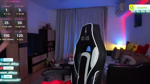 Abbygail online show from 10/11/25, 07:34