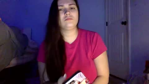 Snapshot of roseskylarr chatting on 09/18/25, 06:59 roseskylarr online show from 09/18/25, 06:59