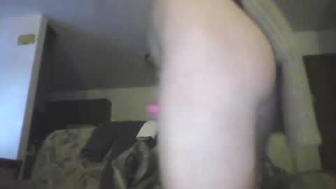 rosewillow33 online show from 12/14/25, 07:47