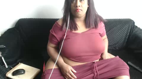 LAURA online show from 03/10/25, 08:34