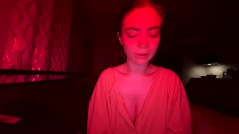 Snapshot of roseyla1 chatting on 07/27/26, 07:37 roseyla1 online show from 07/27/26, 07:37