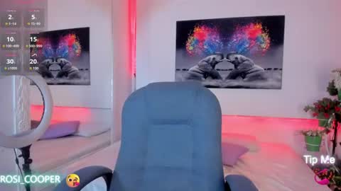 Snapshot of rosi_cooper chatting on 06/22/26, 11:07 rosi_cooper online show from 06/22/26, 11:07