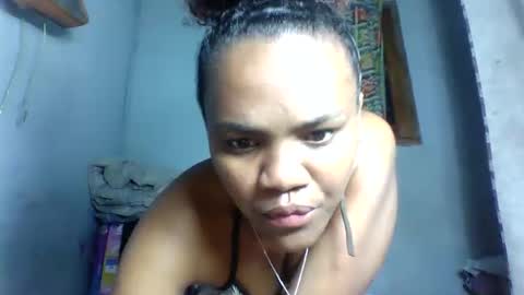 rosia22 online show from 10/02/25, 04:03