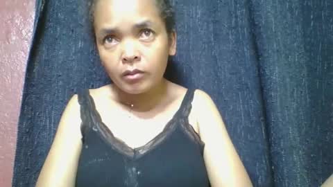 rosia685234 online show from 04/21/26, 02:26